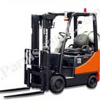 ۲۴ نکته کلیدی کار با لیفتراک